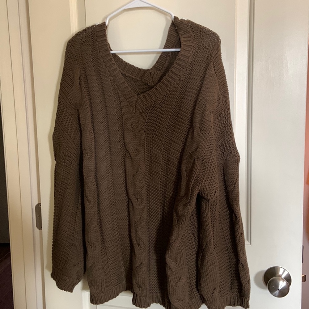 Womans olive green chunky sweater